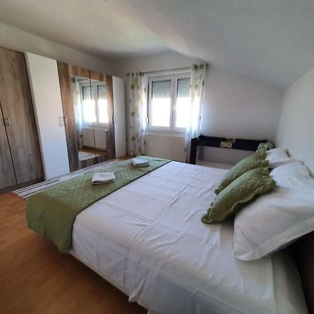 Apartman Laura Apartment Zadar Exterior photo