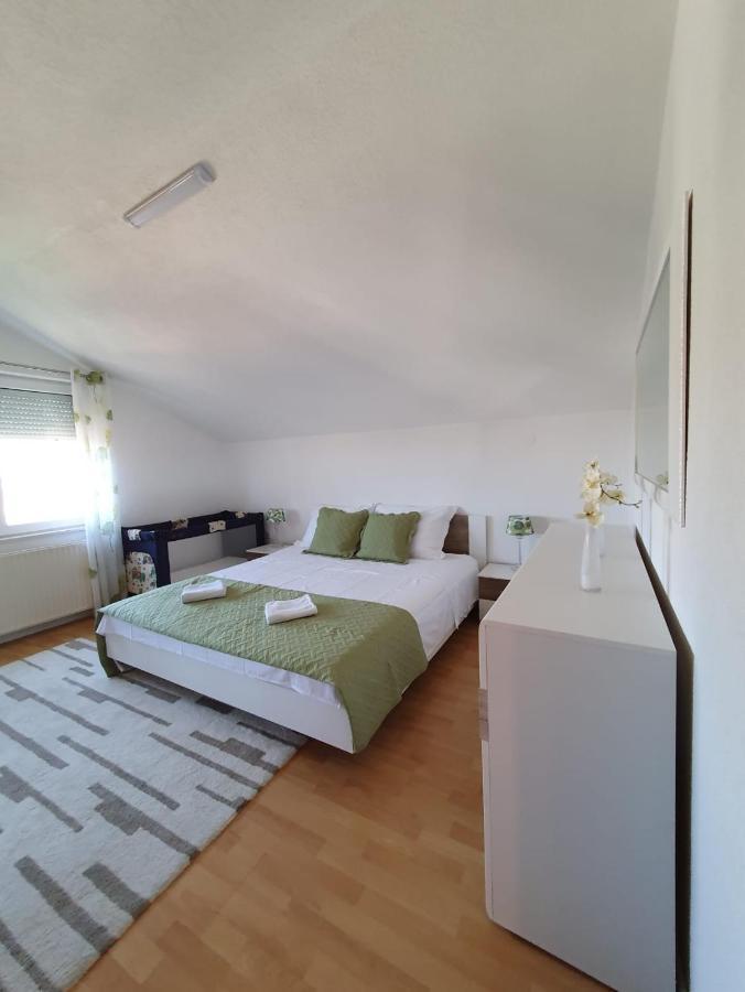 Apartman Laura Apartment Zadar Exterior photo